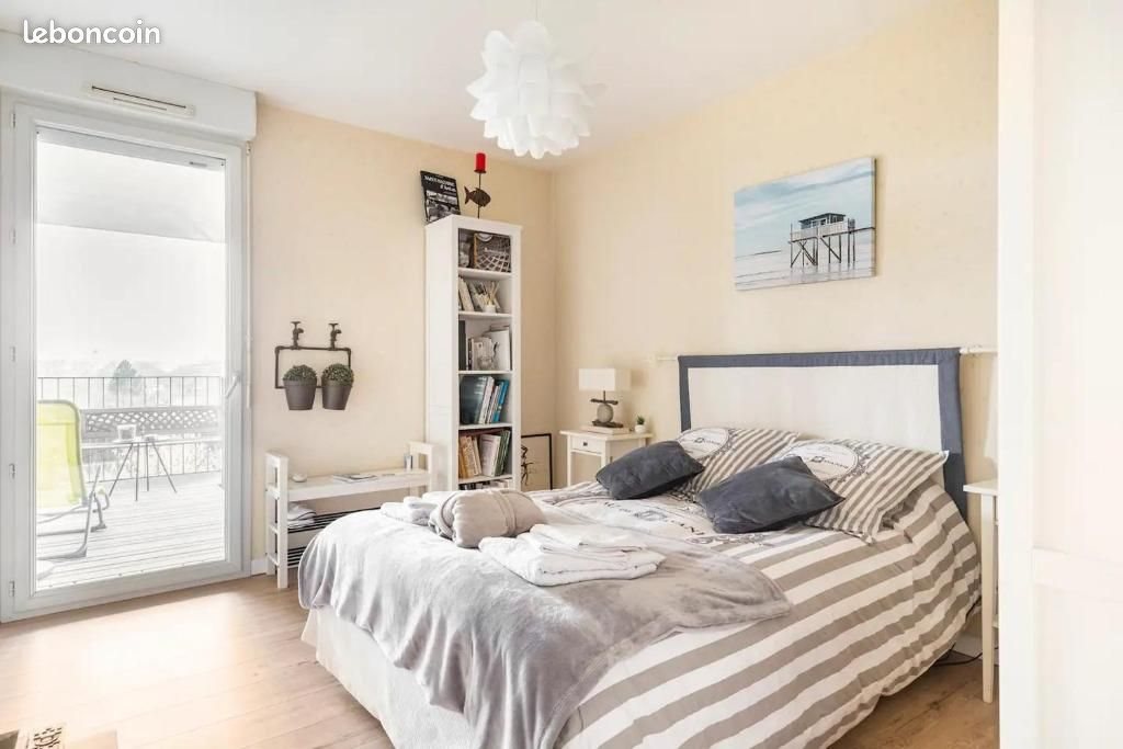 Appartement à louer, 90m², Saint-Amans-Soult