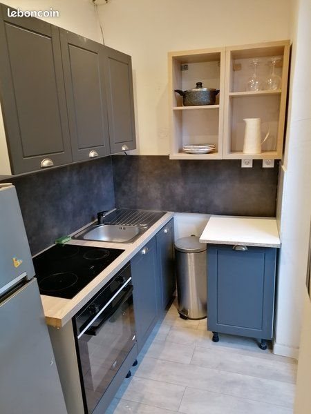 Appartement à louer, 23m², Marseille 6ème