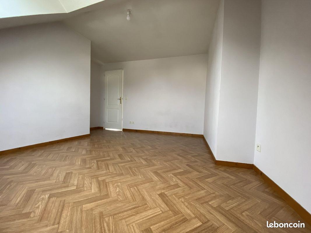 Appartement à louer, 87m², Saint-Denis-en-Val