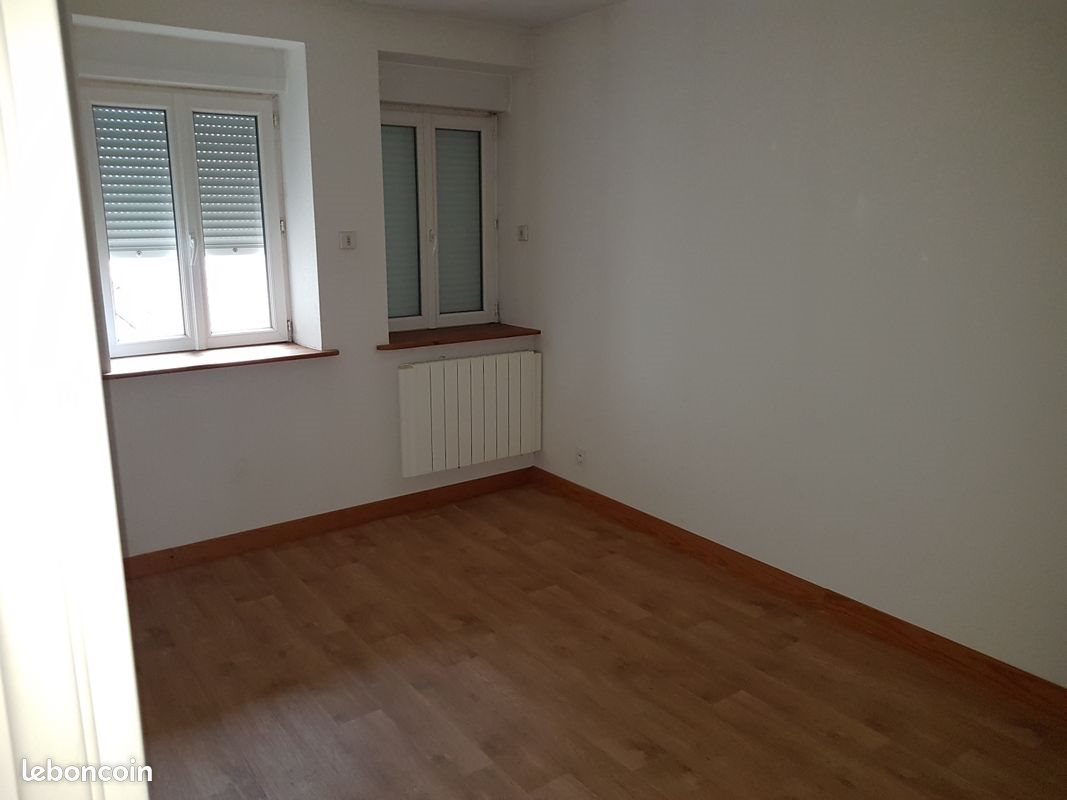 Appartement à louer, 53m², Autun