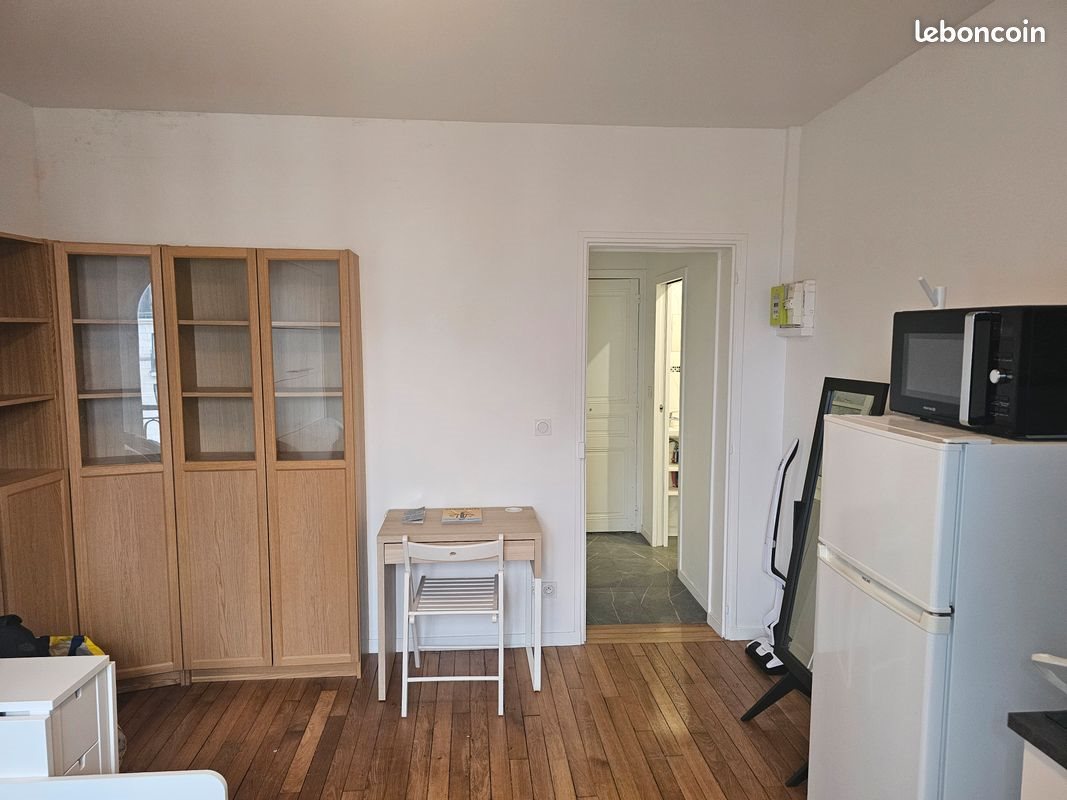 Appartement à louer, 19m², Paris 17ème
