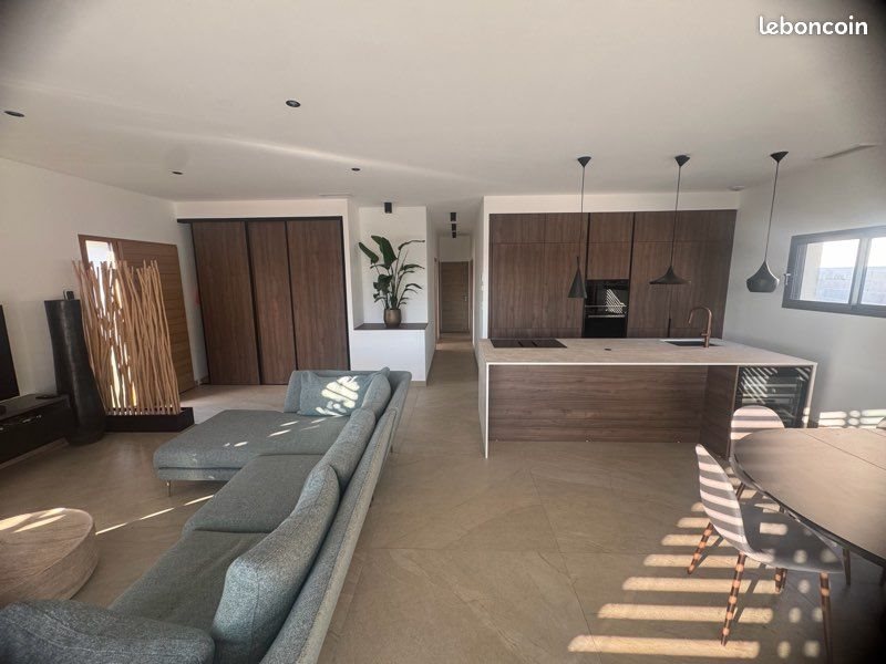 Maison à vendre, 128m², Gignac-la-Nerthe