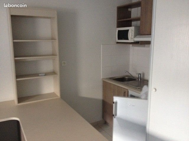 Appartement à louer, 23m², Saint-Etienne