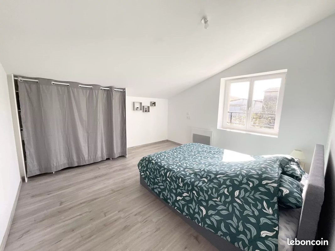 Appartement à louer, 102m², Réalmont