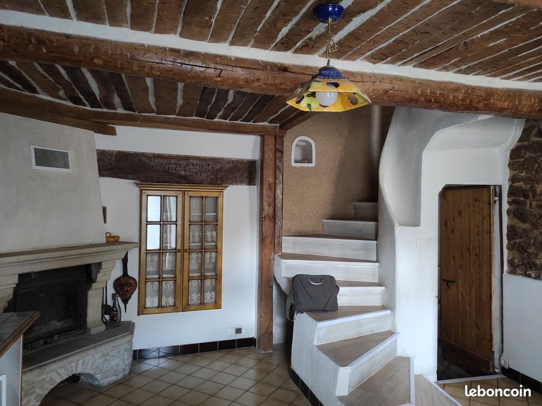Maison à louer, 70m², Auriol