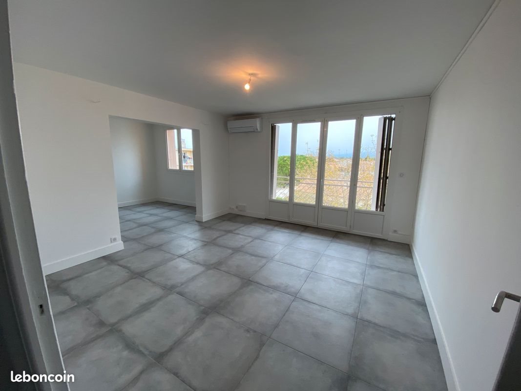 Appartement à louer, 65m², Vedène