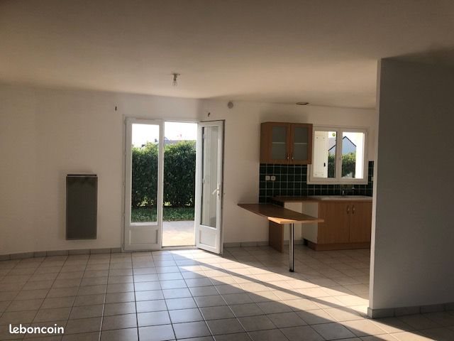 Maison à louer, 90m², Cour-Cheverny