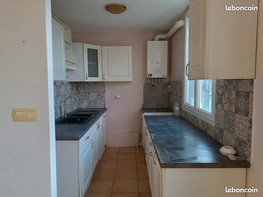 Appartement à louer, 21m², Toulon