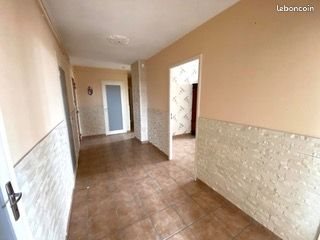 Appartement à louer, 84m², Digoin