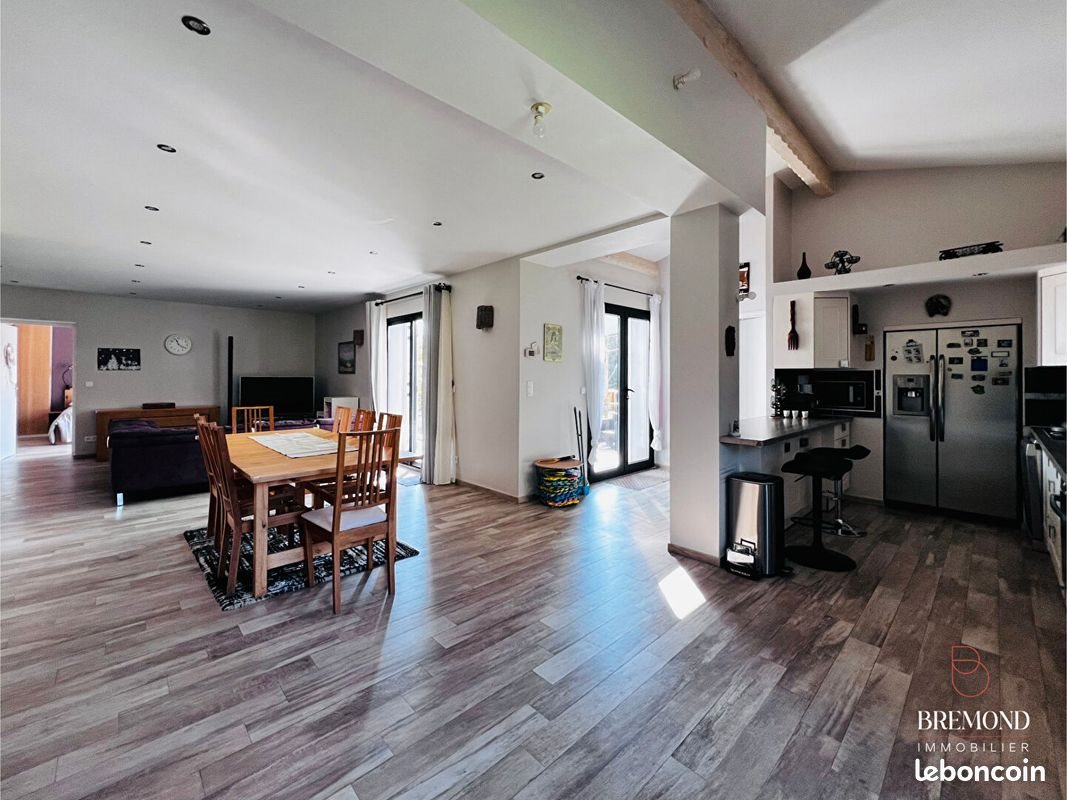 Maison à vendre, 170m², Tourves