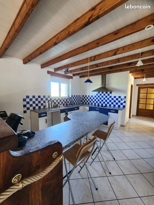 Maison à louer, 126m², Aunac