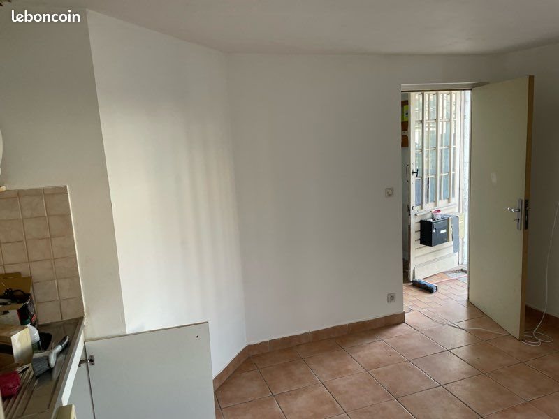Appartement à louer, 18m², Angoulême