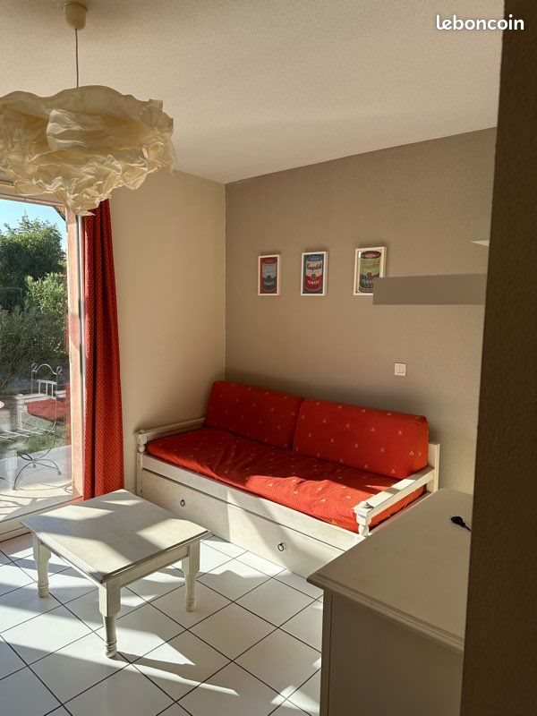 Appartement à louer, 30m², Saint-Saturnin-lès-Avignon