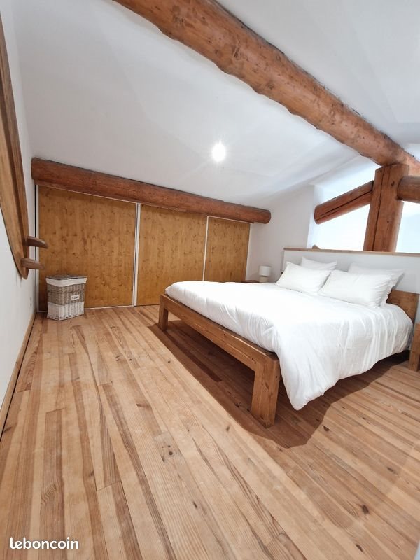 Appartement à louer, 83m², Mireval