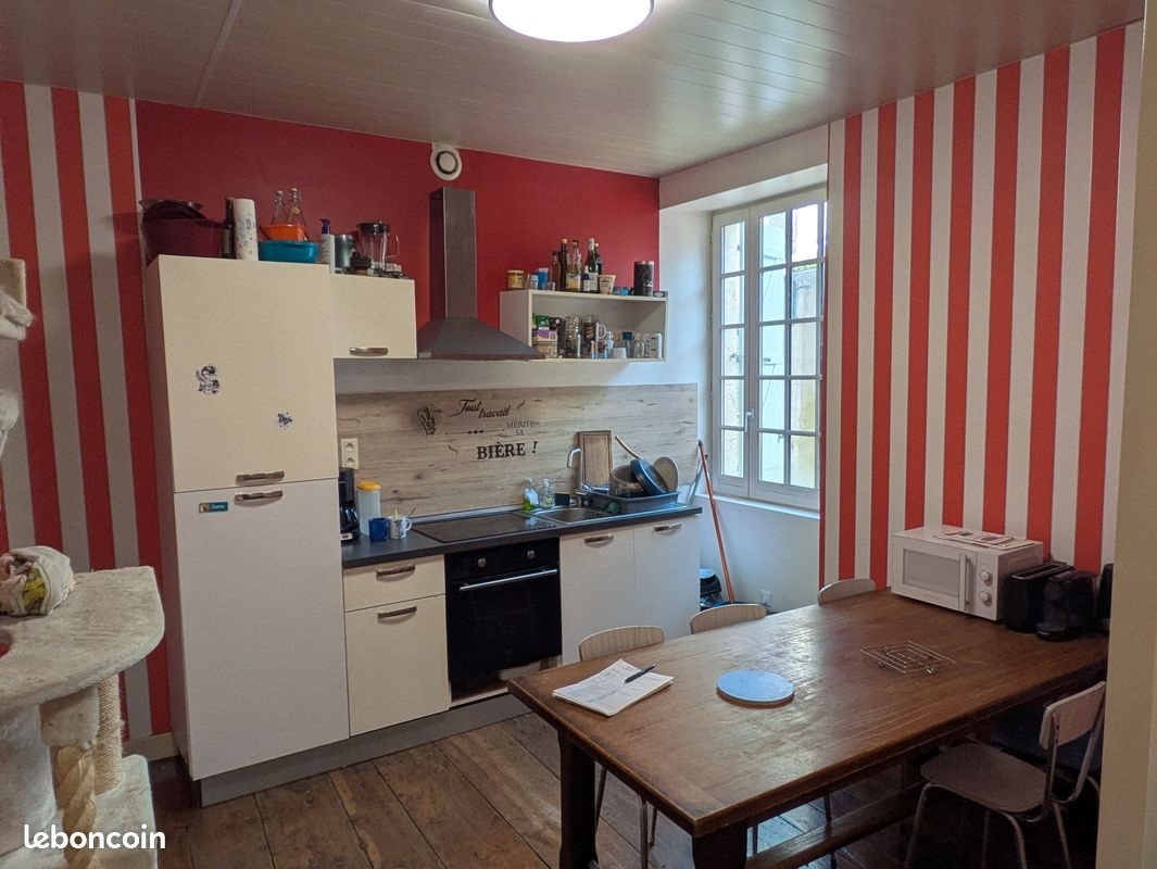 Appartement à louer, 78m², Confolens