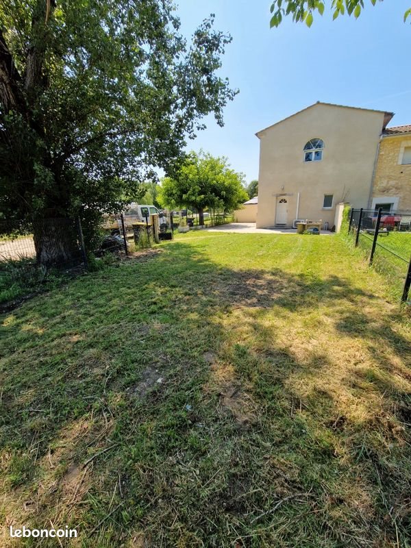 Appartement à louer, 80m², Saint-Mariens