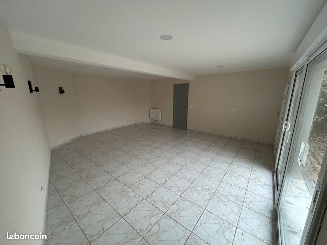Maison à louer, 95m², Lons-le-Saunier