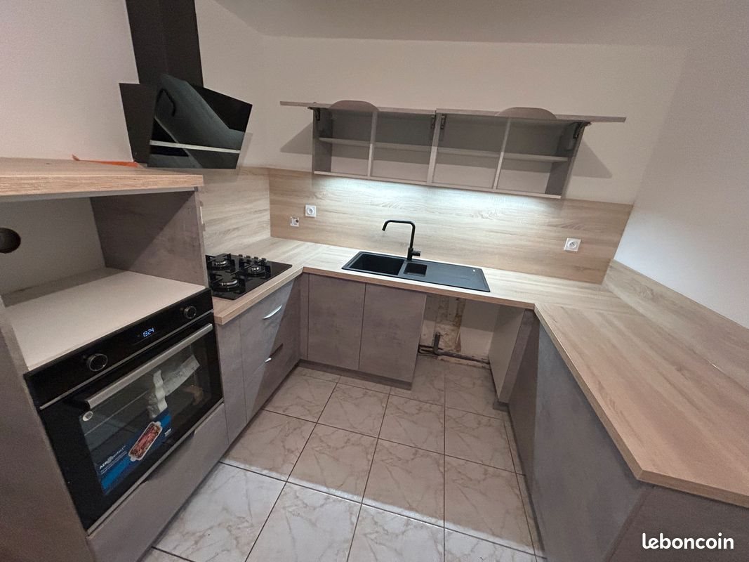 Maison à louer, 95m², Lons-le-Saunier
