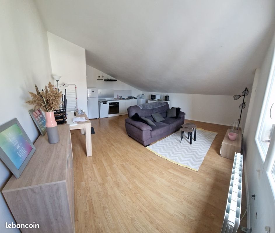 Appartement à louer, 32m², Courcouronnes