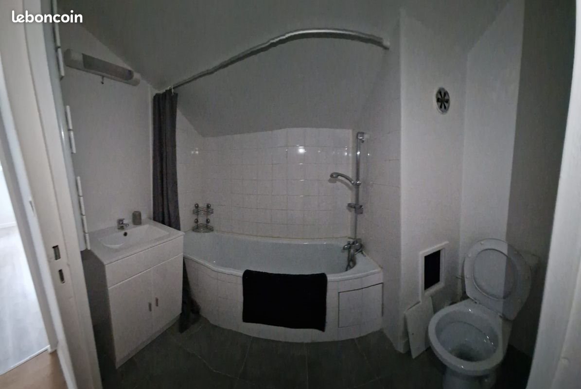 Appartement à louer, 32m², Courcouronnes