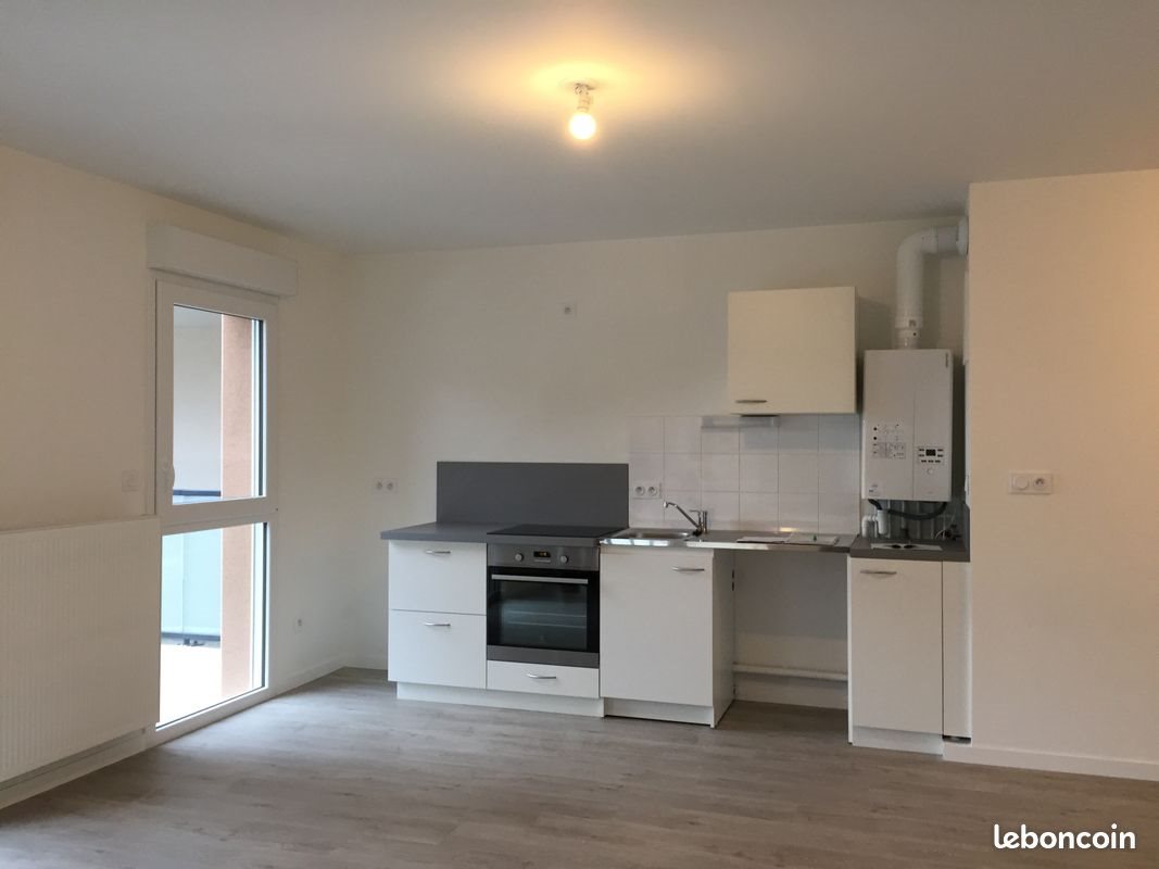 Appartement à louer, 45m², Changé