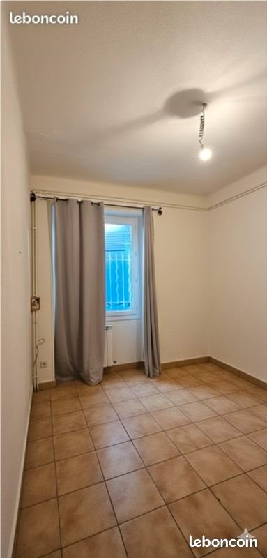 Appartement à louer, 63m², Nîmes
