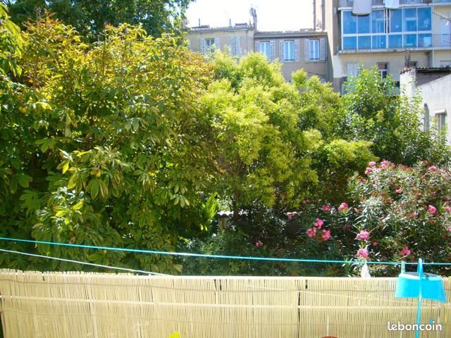 Appartement à louer, 48m², Marseille 5ème