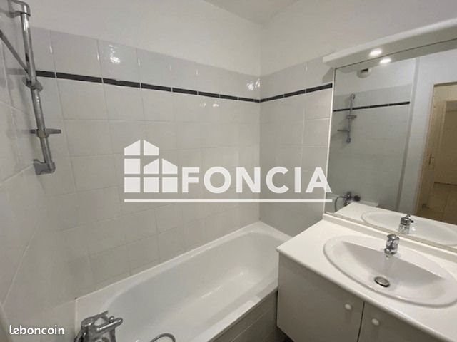 Appartement à louer, 64m², Marseille 13ème