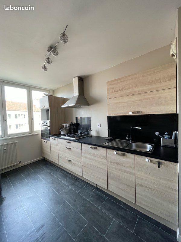 Appartement à vendre, 53m², Saint-Just-Saint-Rambert