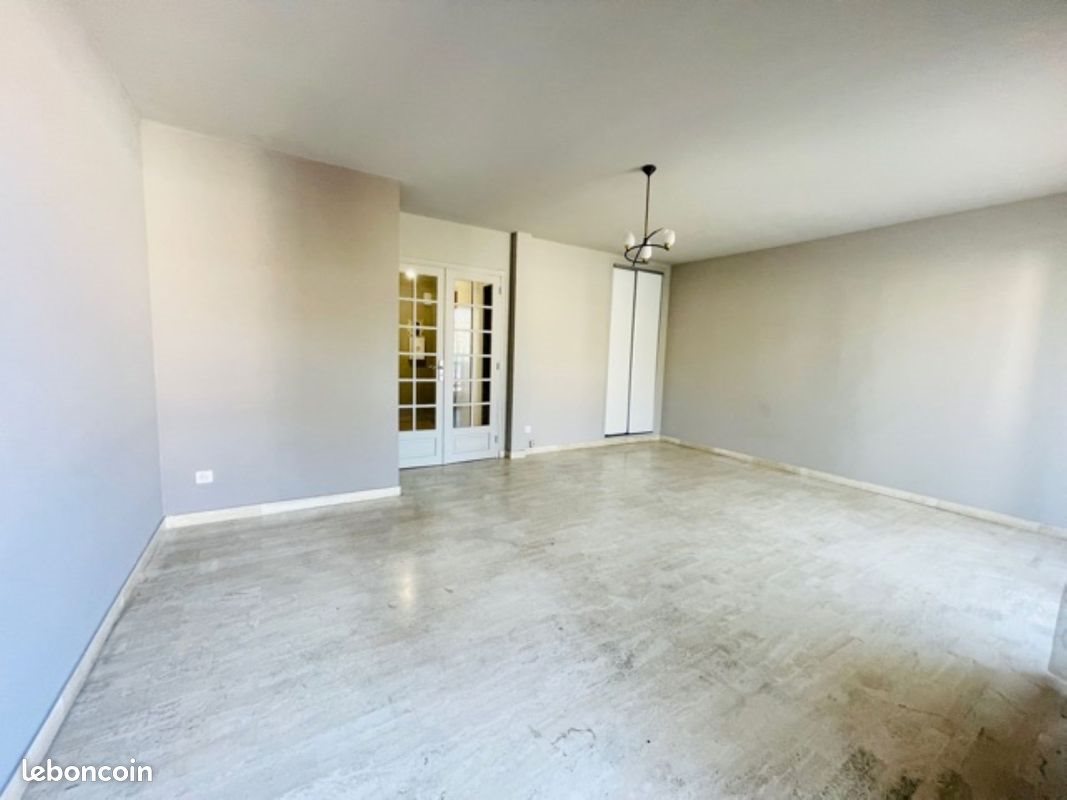 Appartement à louer, 74m², Montpellier