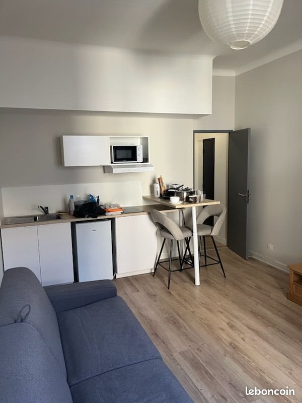 Appartement à louer, 25m², Nîmes