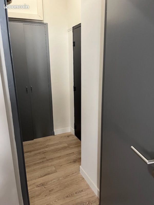 Appartement à louer, 25m², Nîmes