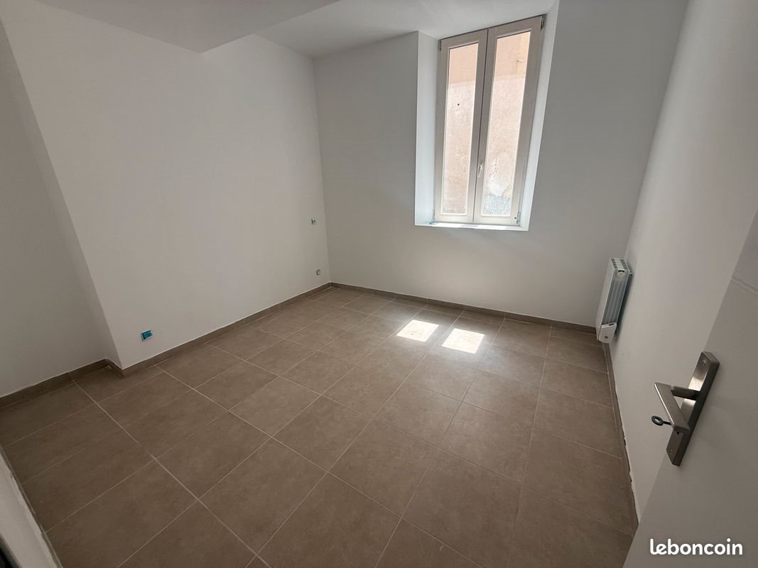 Appartement à louer, 37m², Malaucène