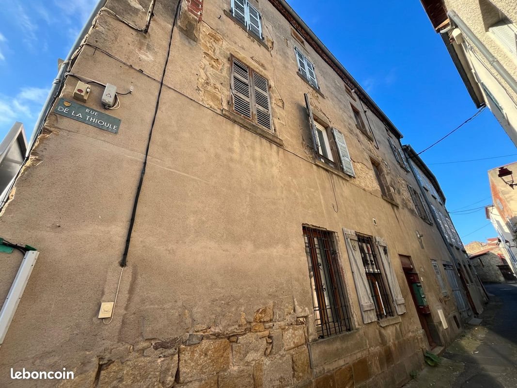 Appartement à vendre, 286m², Vic-le-Comte