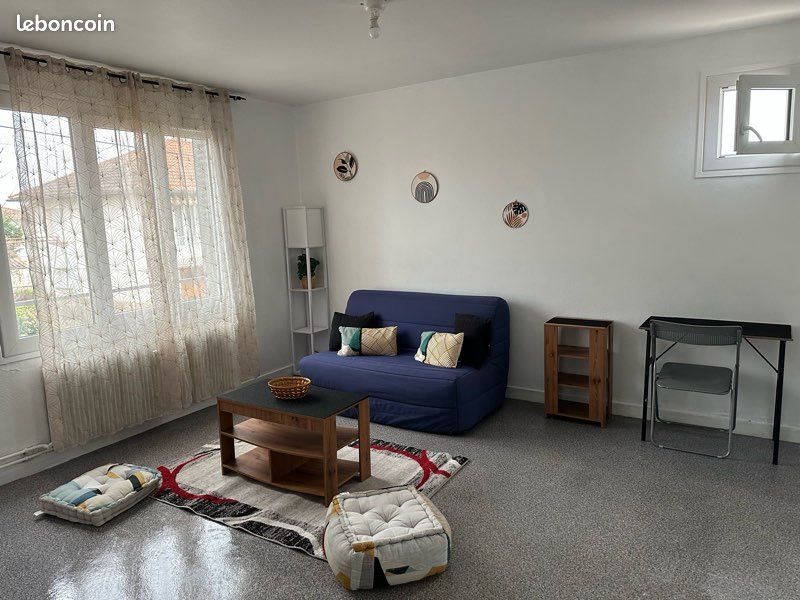 Appartement à louer, 39m², Riorges