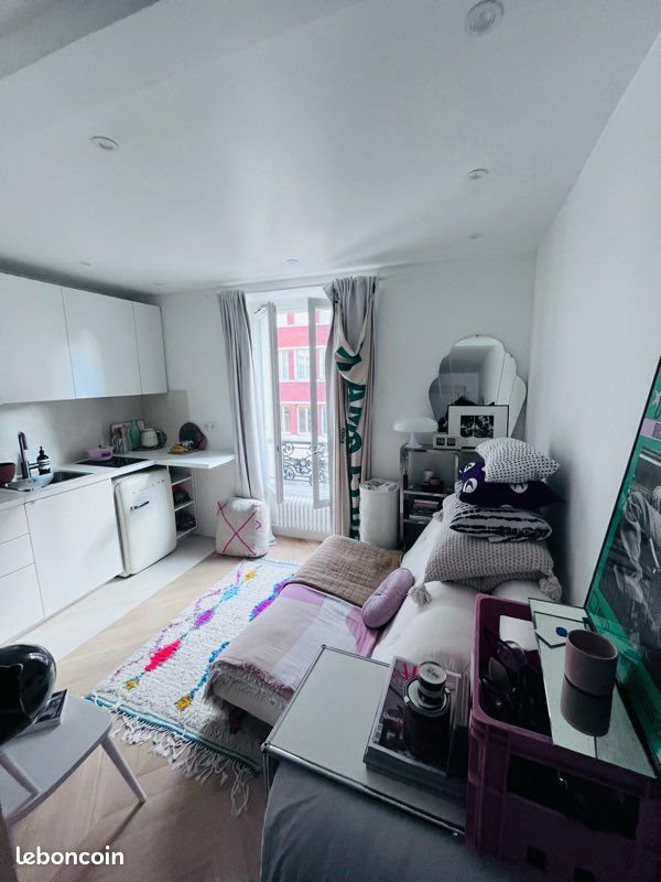 Appartement à louer, 15m², Paris 18ème