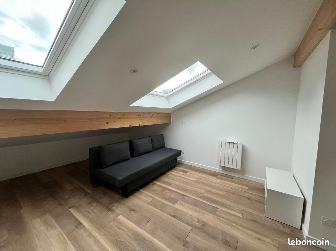 Appartement à louer, 17m², Saint-Etienne