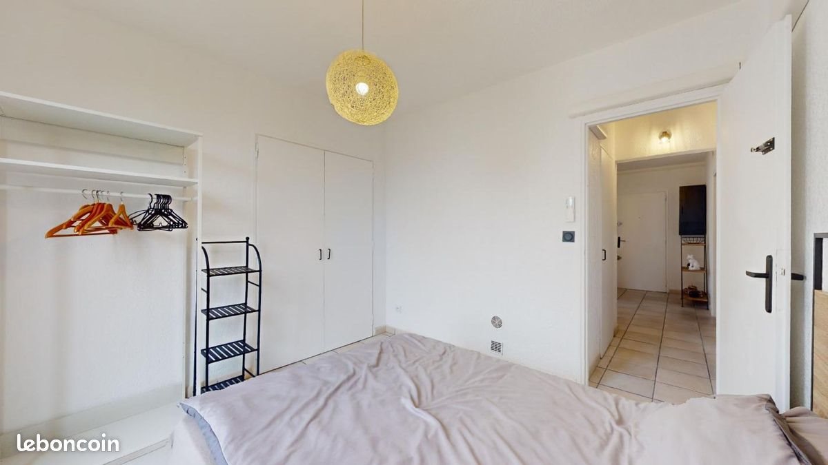 Appartement à louer, 59m², Nîmes