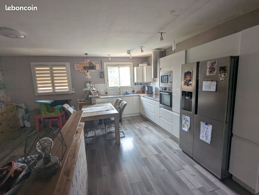 Appartement à vendre, 80m², Marignane