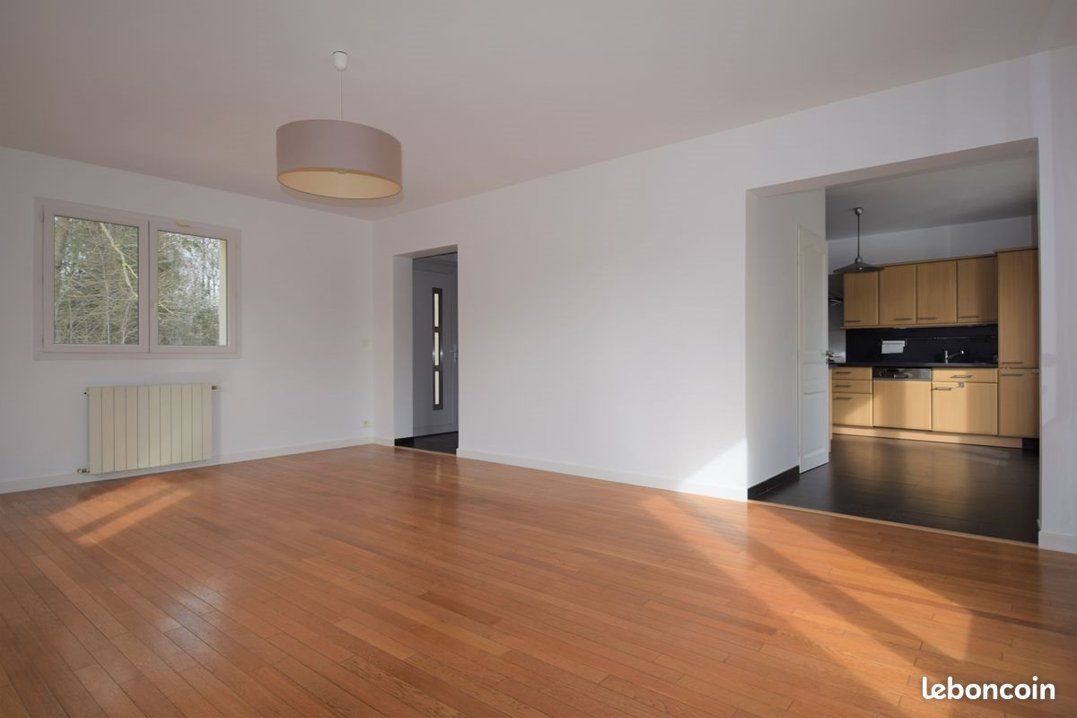 Maison à louer, 106m², Etiolles