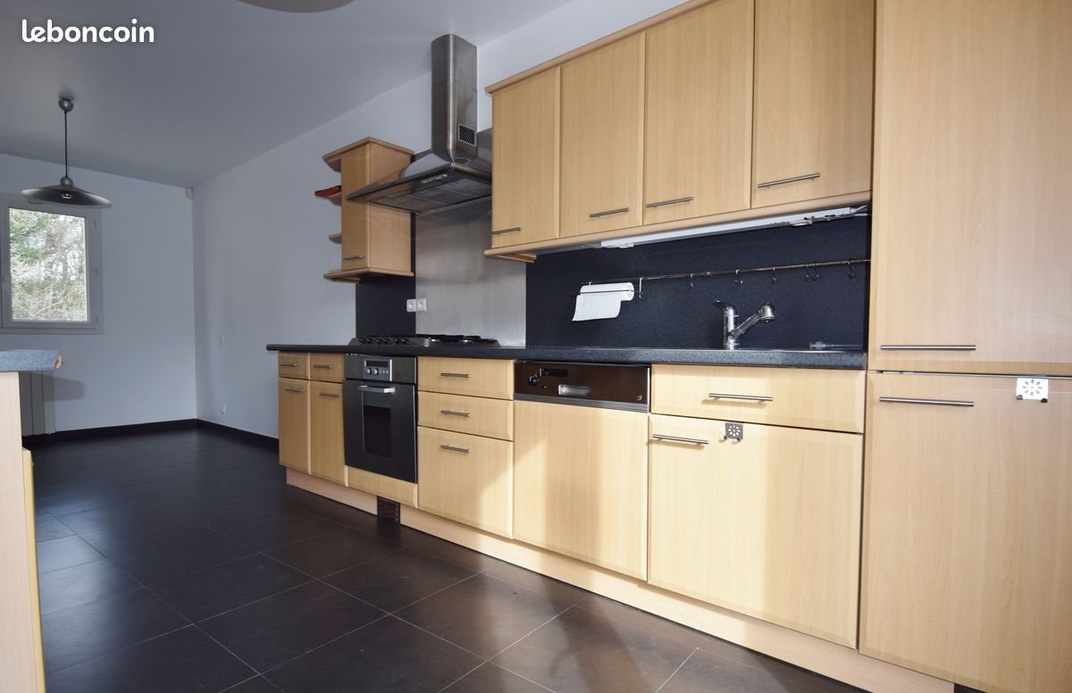 Maison à louer, 106m², Etiolles