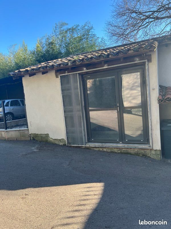 Appartement à louer, 30m², Nîmes