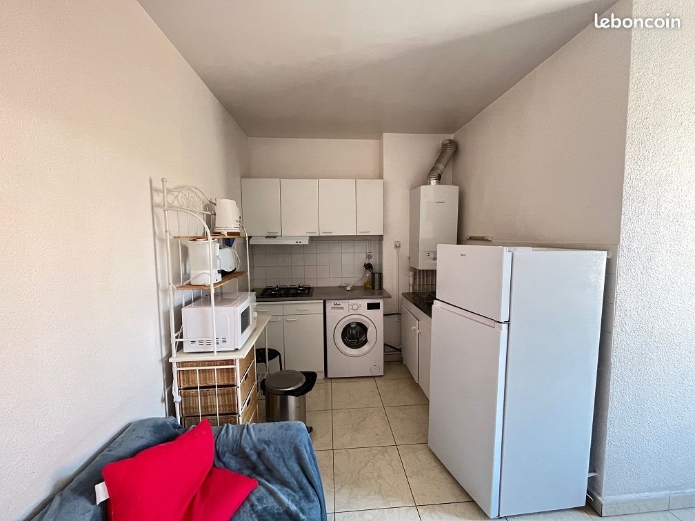 Appartement à louer, 32m², Saint-Etienne