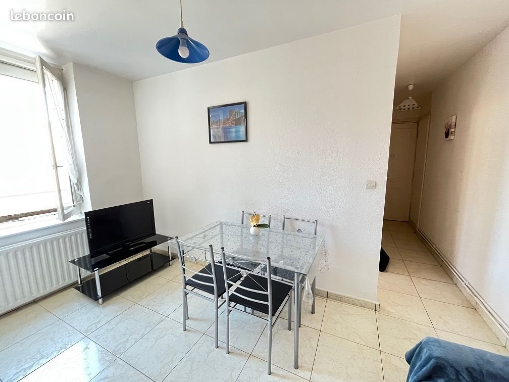 Appartement à louer, 32m², Saint-Etienne