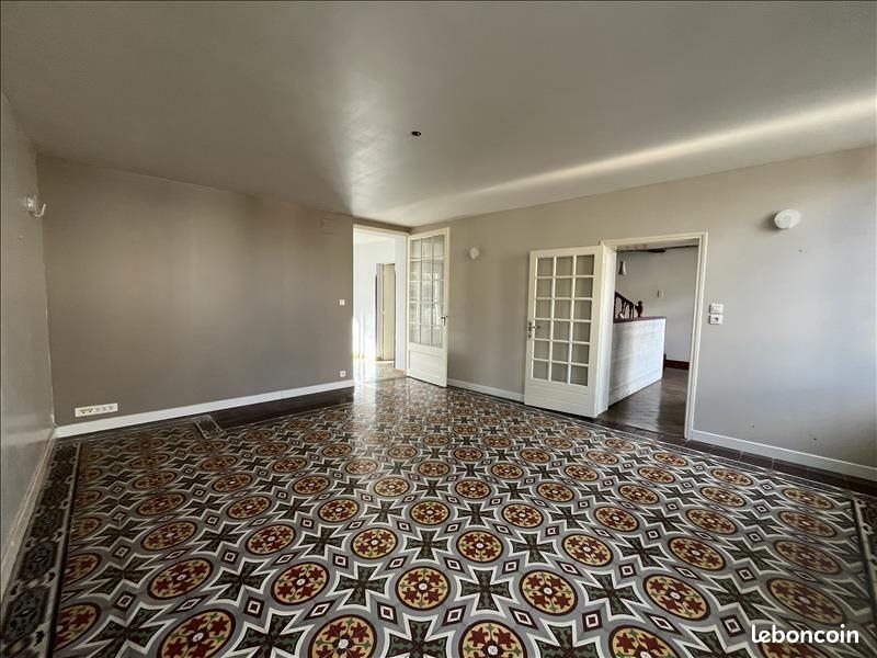 Maison à louer, 163m², Donzac