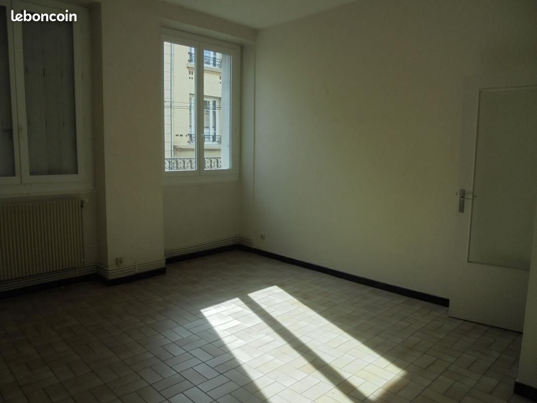 Appartement à louer, 36m², Saint-Etienne
