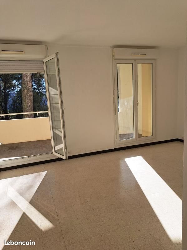 Appartement à louer, 78m², La Londe-les-Maures
