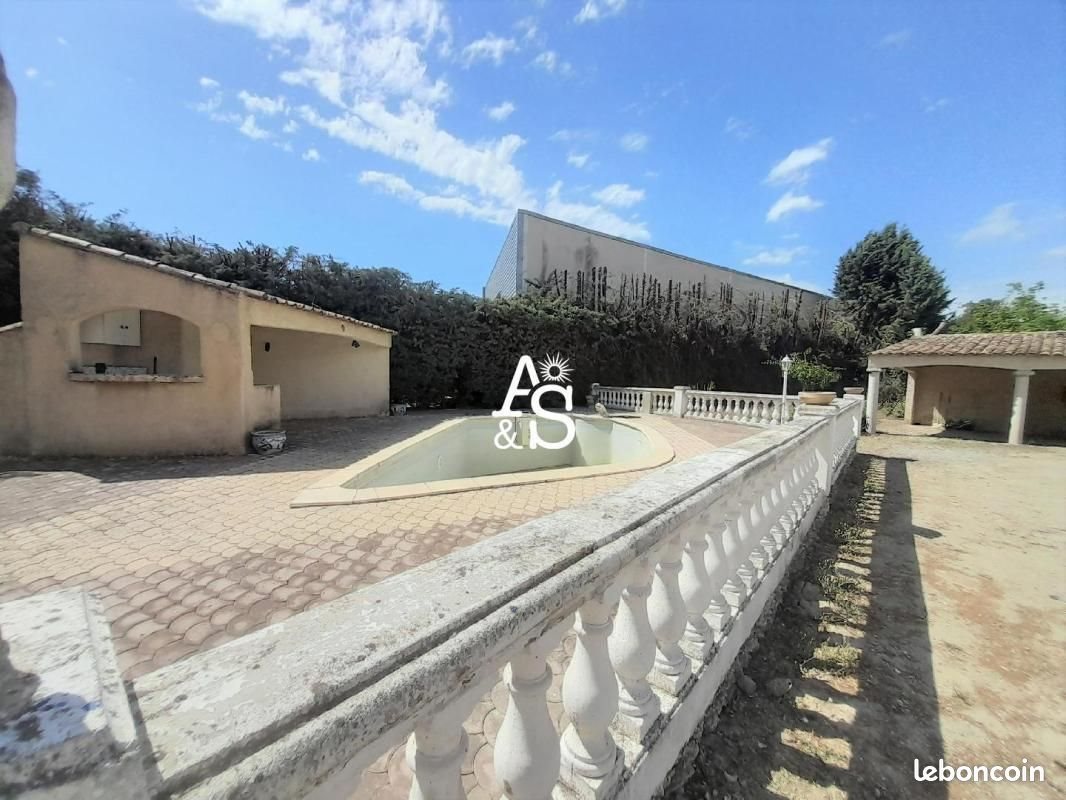 Maison à louer, 144m², Pertuis