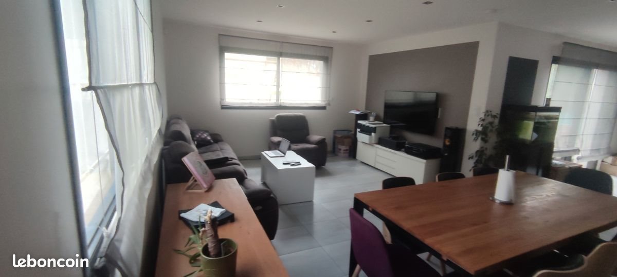 Maison à louer, 144m², Milizac