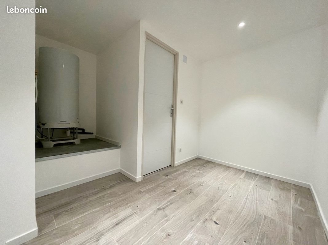 Appartement à louer, 29m², Carpentras